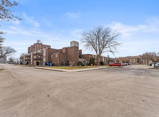 Riverview Park Apartments, Chatham Kent, ON N7L 4L3