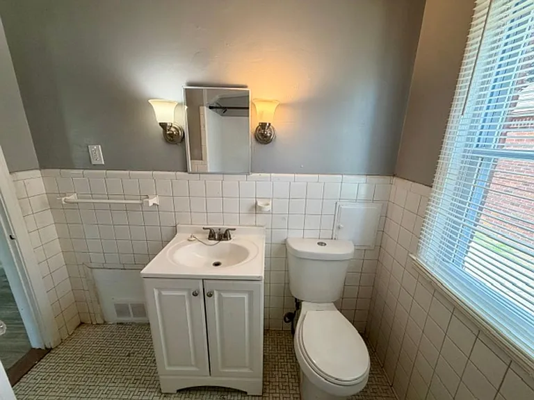10629 Nottingham Rd — Photo 14