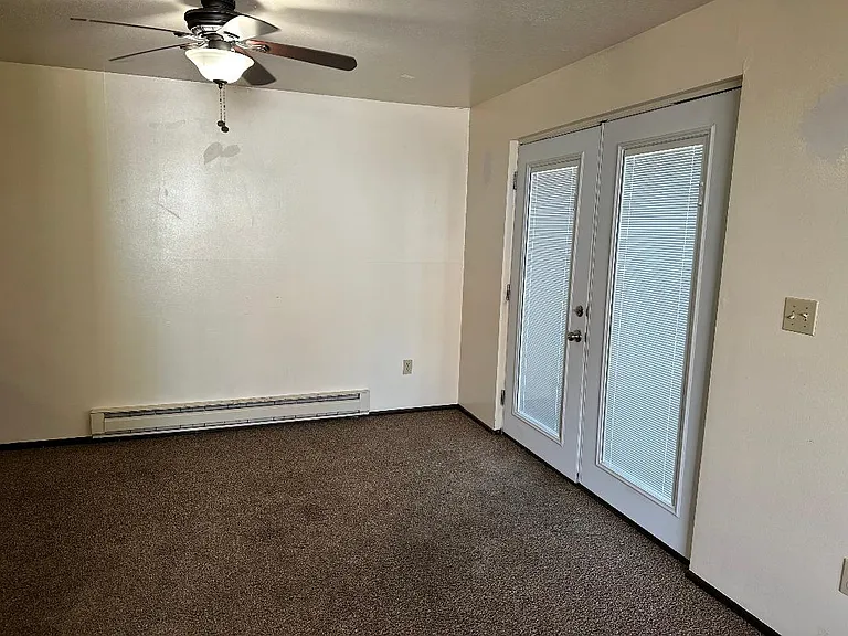 62 N 300 W #D — Photo 1