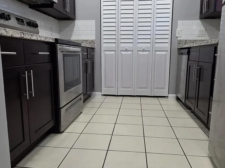 11441 NW 41st St #1-3 — Photo 5