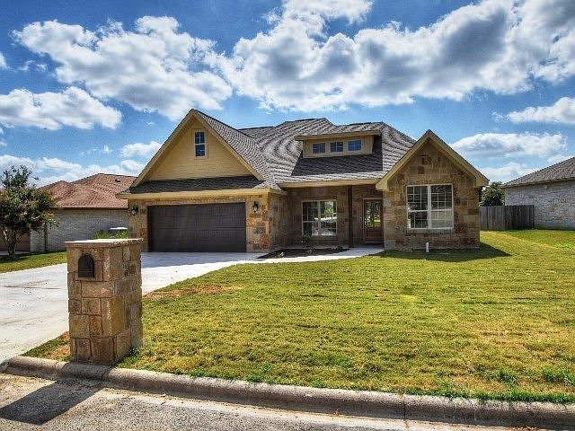 1st image of 22112 Oban Dr