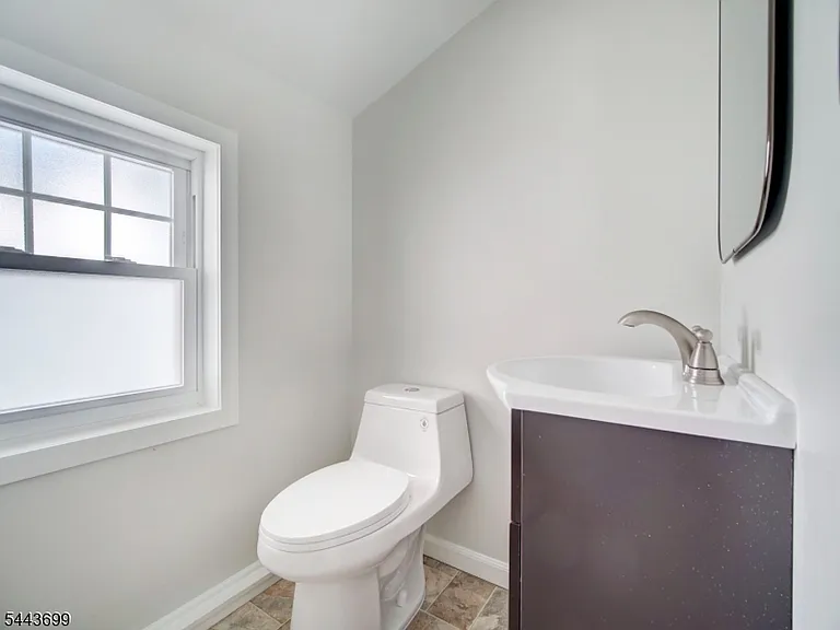 60 Montague Pl #2 — Photo 20
