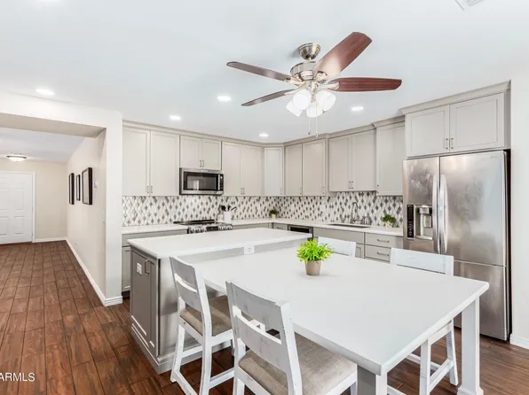 8938 E PLANA Avenue, Mesa, AZ 85212