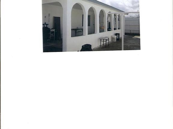 3rd image of 86624-29 Palms Hwy