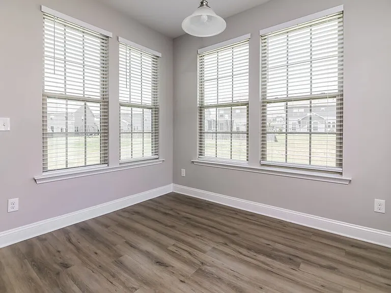 504 Willow Breeze Ct — Photo 7