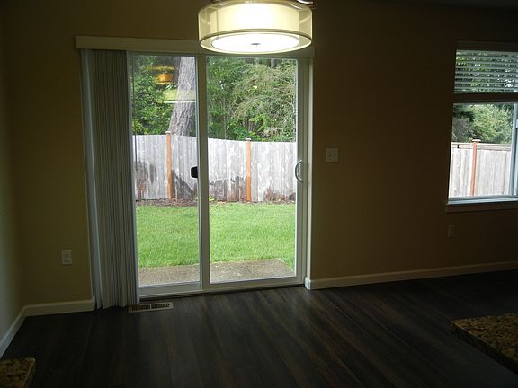 5th image of 412 T St SE #4