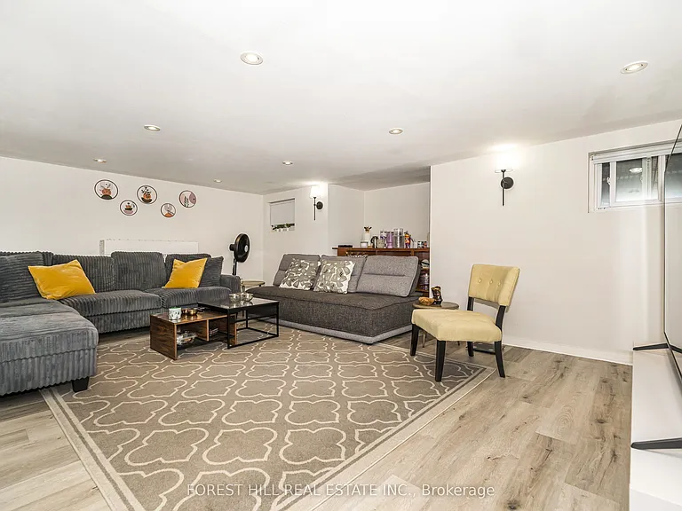 79 Marmot St #LOWER — Photo 3