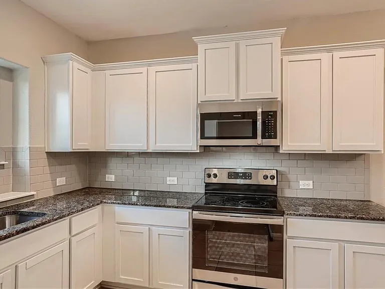 304 Cane River Rd — Photo 9