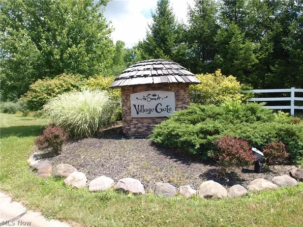 7031 S Village Way Lot 27, Hiram, OH 44234