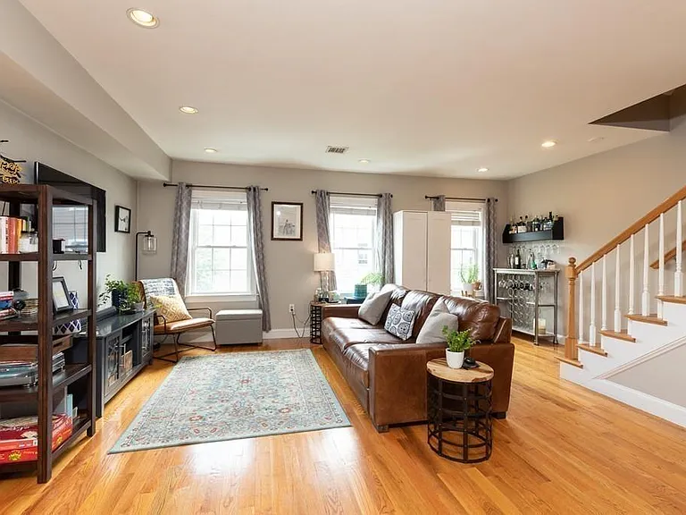 142 D St #2 — Photo 7