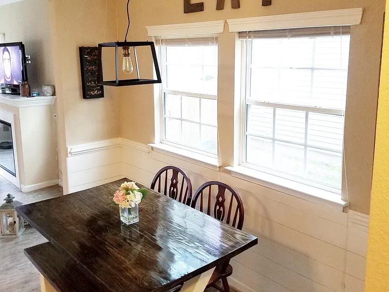 202 Thalia Rd — Photo 15