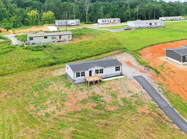 200 Laura Boling Loop Rd, Strawberry Plains, TN 37871