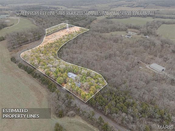 4th image of 3900 Rice Rd