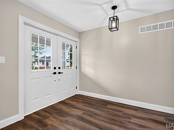 5th image of 10467 Ponderosa Dr