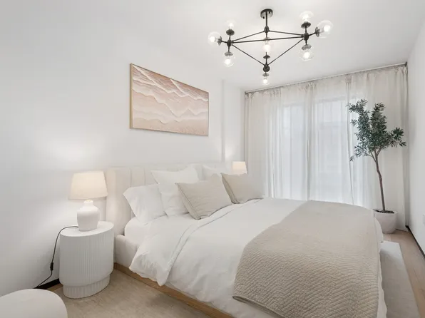 350 West 44th Street 603 image 1 of 21