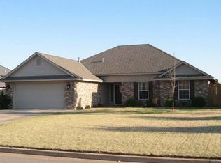 1116 Wendy Ln, Altus, OK 73521