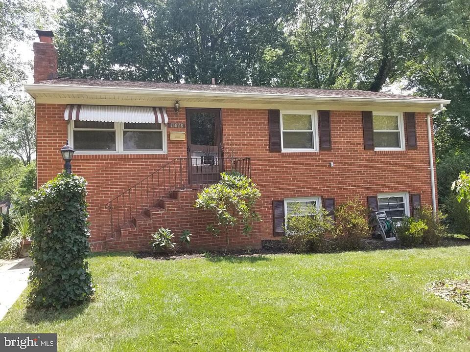 1st image of 13828 Greenwood Dr