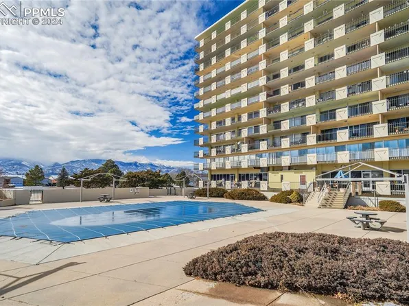 411 Lakewood Cir APT A1204, Colorado Springs, CO 80910