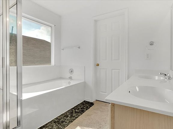 2nd image of 13520 Bolivia Dr