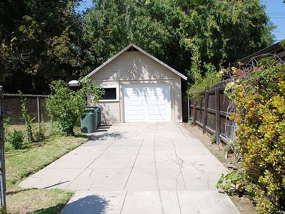 Garage at rear of property
