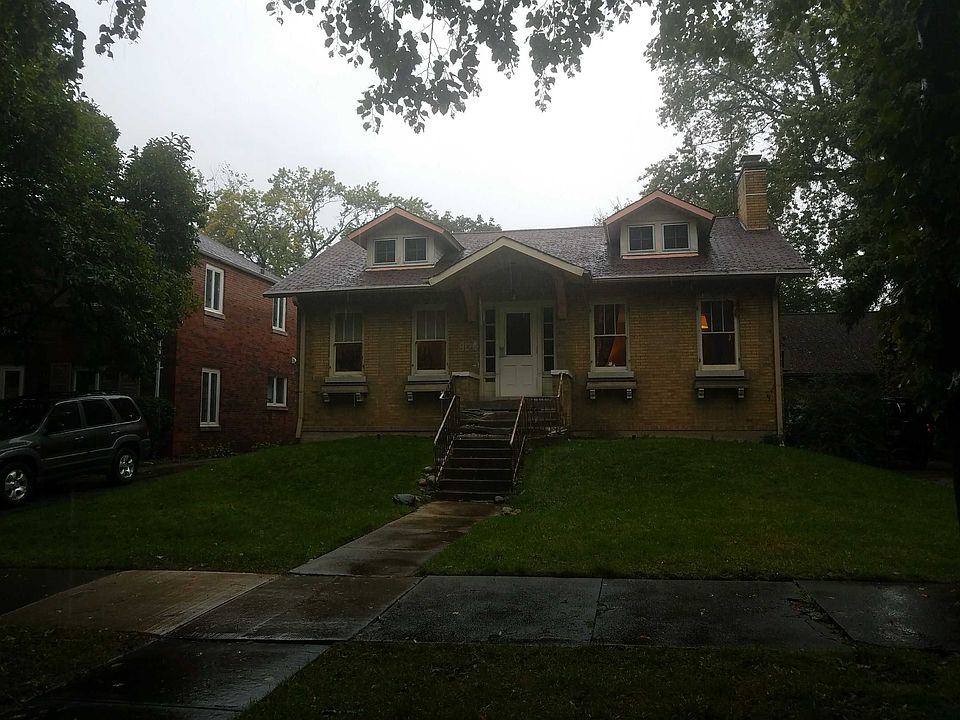 1st image of 9120 S Hoyne Ave
