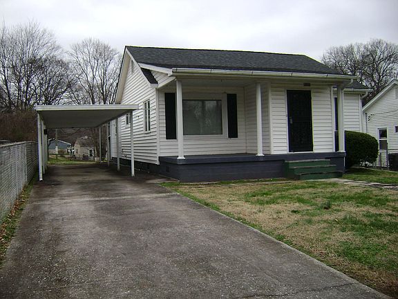 3rd image of 2820 Dodd St SE