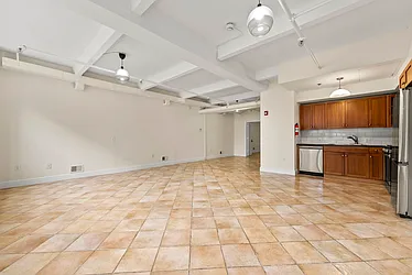 300 Communipaw Avenue, #4