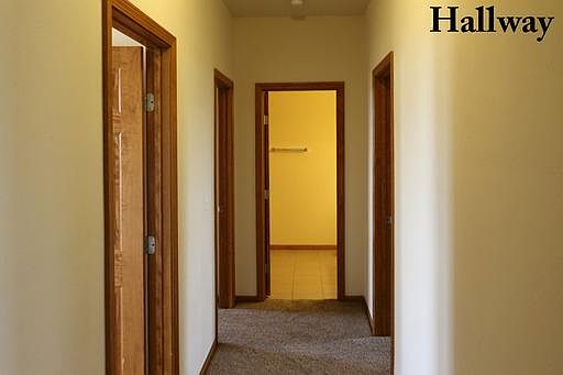 5th image of 3058 Warwickshire Dr
