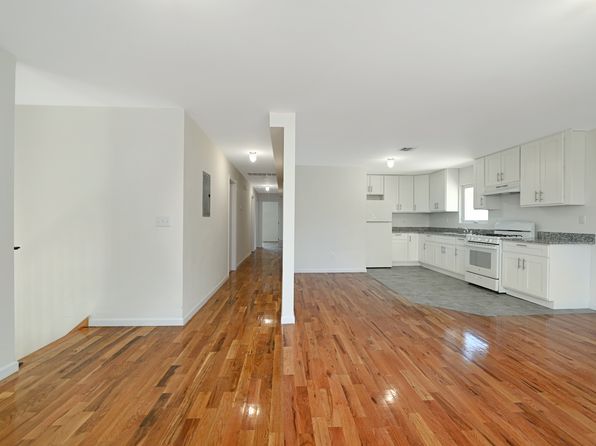 14 Girard St #B