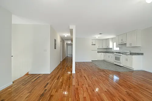 14 Girard St #B Photo 1 14 Girard St #B Photo 1