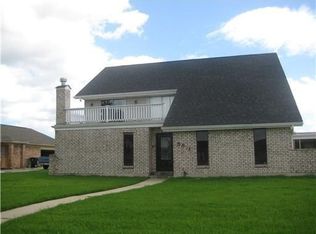 5811 Wright Rd, New Orleans, LA 70128