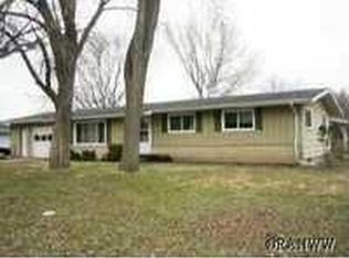 621 Cedar Ave E, Menomonie, WI 54751