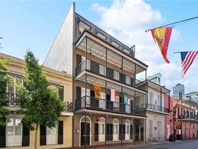 412 Dauphine St APT 4A, New Orleans, LA, 70112
