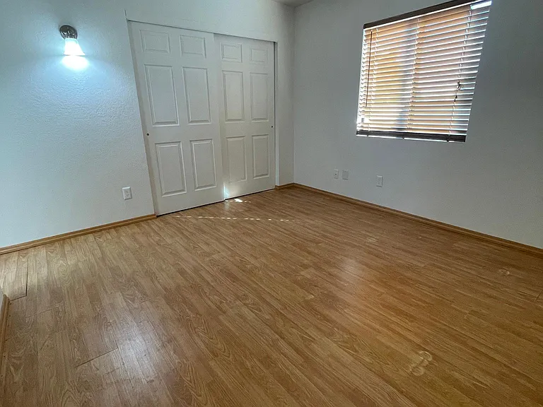 8820 E Arbor St — Photo 15