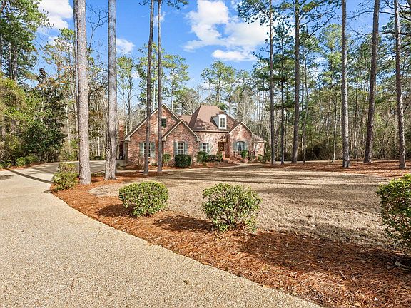 80 Marais Rdg, Hattiesburg, MS 39402 | Zillow