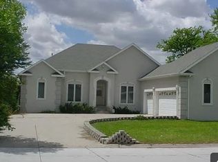 608 Donald Ave, Hemingford, NE 69348