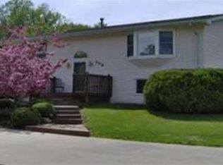 304 Cottage Grv SE, Preston, MN 55965