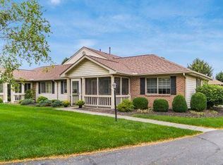 32 Northpointe Ln, Newark, OH 43055