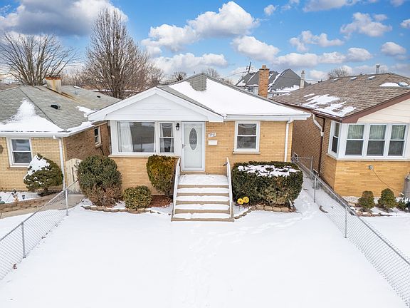 4th image of 7711 Neenah Ave