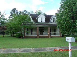 363 Curry St NE, Pelham, GA 31779