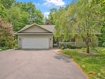5153 Silver Pines Rd, Traverse City, MI, 49685