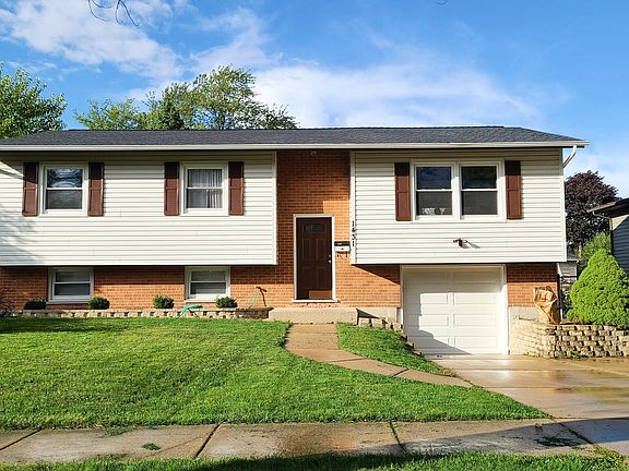 2nd image of 1431 Spruce Ave