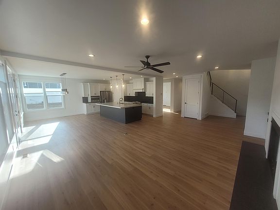 4th image of 1491 N Jerry Gertsch Ln