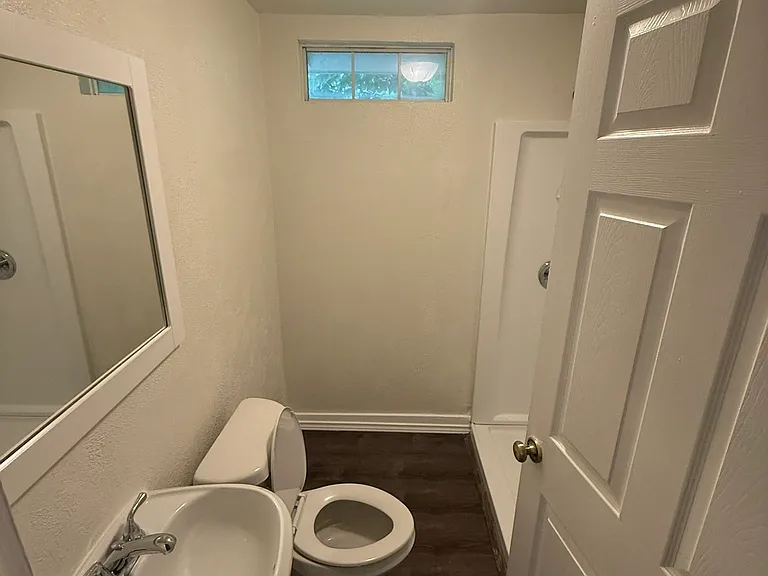 514 Brown St — Photo 5