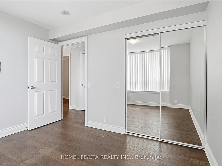 1720 Eglinton Ave E #821 — Photo 26