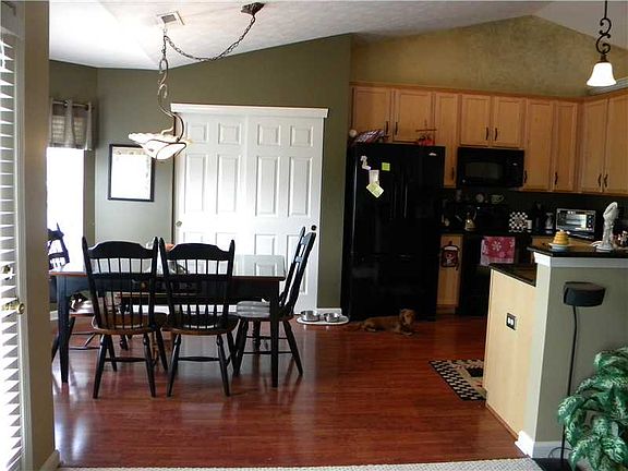 5th image of 1318 Mineral Lake Dr