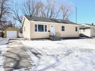 1207 19th St S, Moorhead, MN