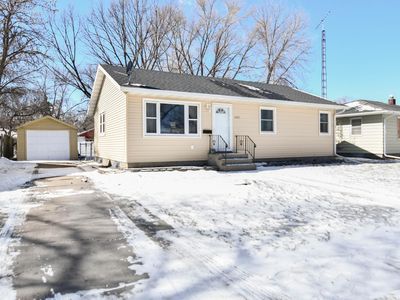 1207 19th St S, Moorhead, MN, 56560