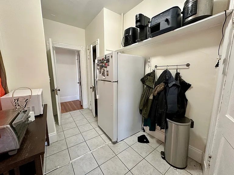 79 Glenville Ave #3 — Photo 13