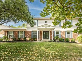 1019 Parkwatch Dr, Ballwin, MO 63011
